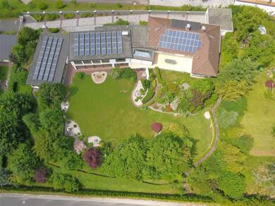 Villa zum Kauf 10 Zimmer 578 m² 3.500 m² Grundstück Eschwege Eschwege 37269