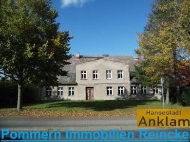 Mehrfamilienhaus zum Kauf als Kapitalanlage geeignet 219.000 € 12 Zimmer 283 m² 3.995 m² Grundstück Demminer Straße 25 Anklam Anklam 17389