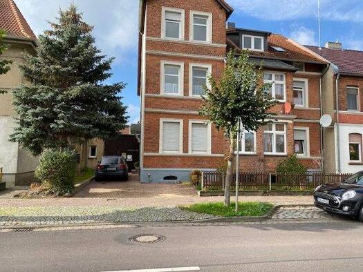 Mehrfamilienhaus zum Kauf 170.000 € 10 Zimmer 300 m² 772 m² Grundstück Bismark Bismark (Altmark) 39629
