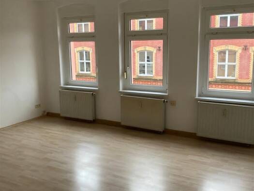 Wohnung zur Miete 400 € 3 Zimmer 80 m² frei ab sofort Ziegelstraße 29 Werdau Werdau , Sachs 08412