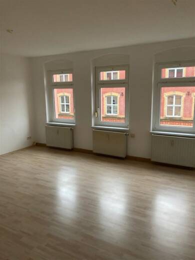 Wohnung zur Miete 400 € 3 Zimmer 80 m² Dachgeschoss frei ab sofort Ziegelstraße 29 Werdau Werdau , Sachs 08412