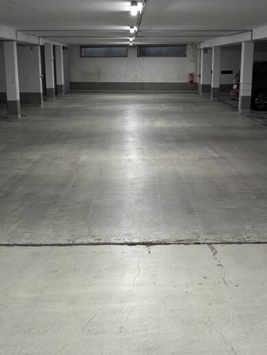 Tiefgaragenstellplatz zum Kauf provisionsfrei 14.500 € Rathenaustraße 18 Markkleeberg Markkleeberg 04416