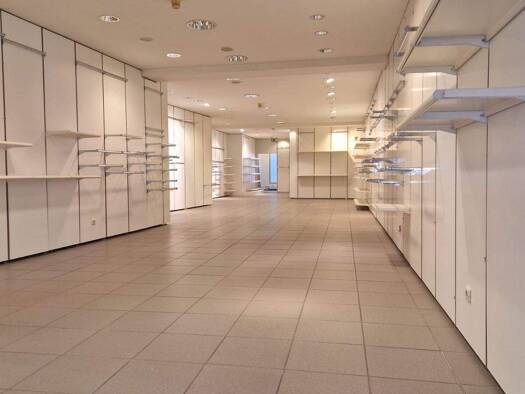 Laden zur Miete provisionsfrei 183 m² Verkaufsfläche Poststraße 22 Bad Reichenhall Bad Reichenhall 83435