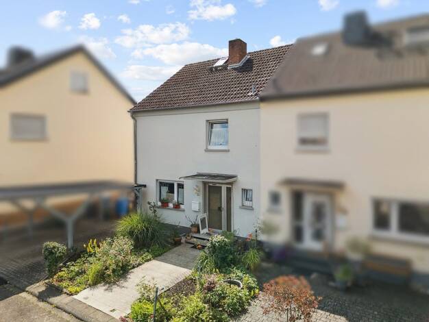 Doppelhaushälfte zum Kauf 269.000 € 5 Zimmer 105 m² 333 m² Grundstück Staffel Limburg an der Lahn 65556