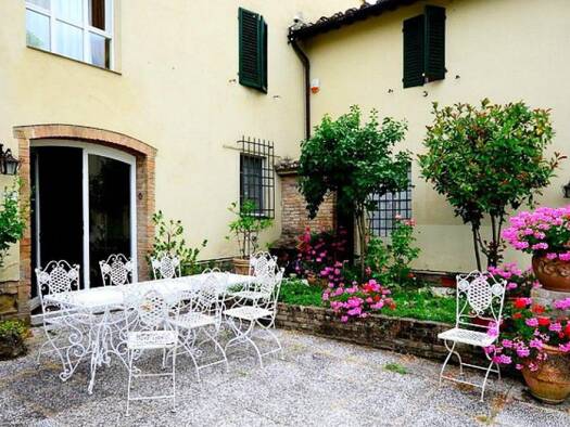 Haus zum Kauf 1.490.000 € 325 m² San Gimignano 53037