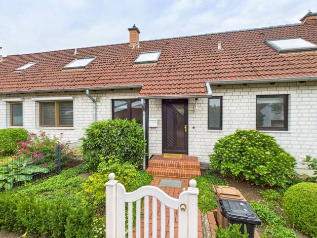 Reihenmittelhaus zum Kauf 620.000 € 5 Zimmer 143 m² 305 m² Grundstück Bemerode Hannover / Bemerode 30539