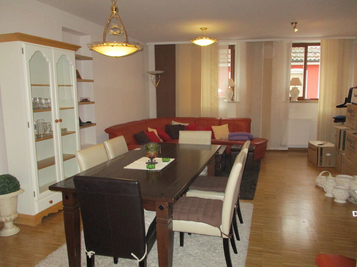 Maisonette zur Miete 1.020 € 2,5 Zimmer 114 m²<br/>Wohnfläche 01.01.2025<br/>Verfügbarkeit Altstadt Weiden 92637