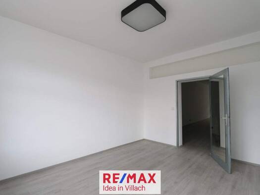 Bürofläche zur Miete 648 € 2 Zimmer 75 m² Bürofläche St. Martin Villach 9500