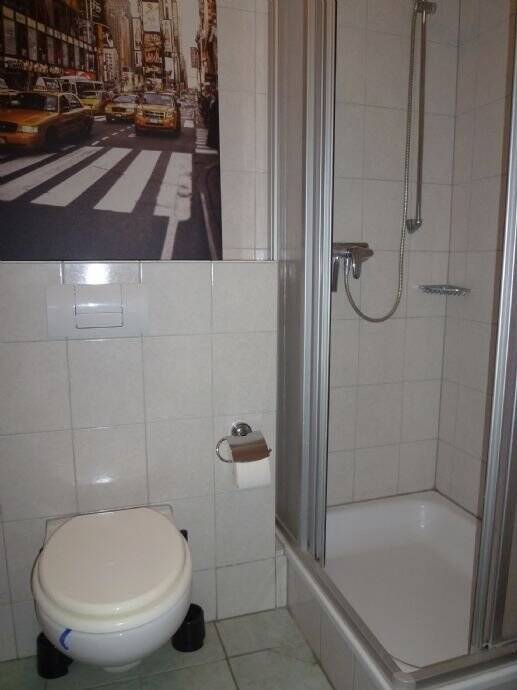 Property thumbnail 7