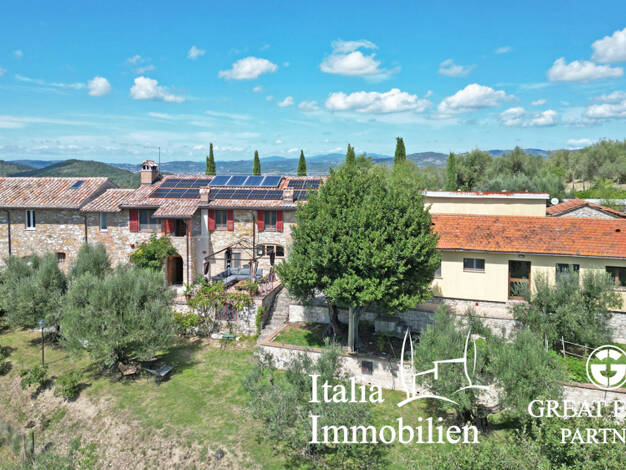 Bauernhaus zum Kauf 760.000 € 10 Zimmer 263 m² 2.000 m² Grundstück Corciano 06073
