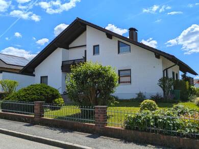 Mehrfamilienhaus zum Kauf 379.000 € 11 Zimmer 200 m² 740 m² Grundstück Pleinting Vilshofen an der Donau 94474