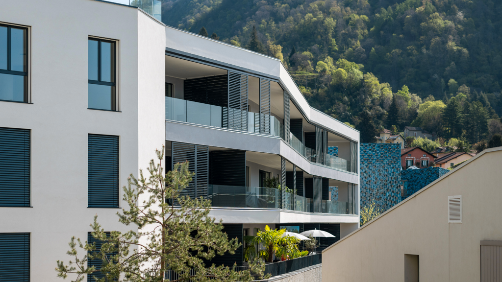 Studio zum Kauf provisionsfrei 2 Zimmer 56 m² 1. Geschoss frei ab sofort Viale de Angeli 34 Laveno Mombello 21014