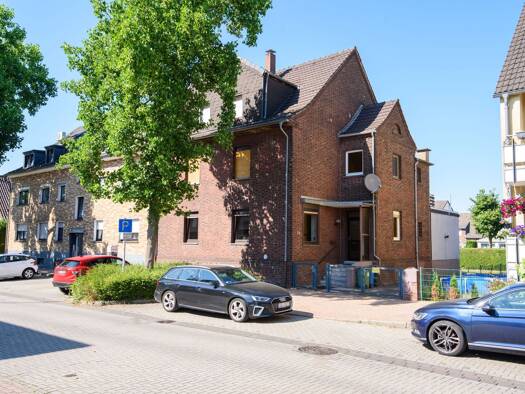 Mehrfamilienhaus zum Kauf 325.000 € 9 Zimmer 232,5 m² 504 m² Grundstück Elisenstr. 26 Holten Sterkrade 46147