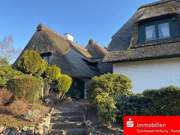 Mehrfamilienhaus zum Kauf provisionsfrei als Kapitalanlage geeignet 2.195.000 € 14 Zimmer 832,2 m² 2.900 m² Grundstück Hittfeld Seevetal 21218