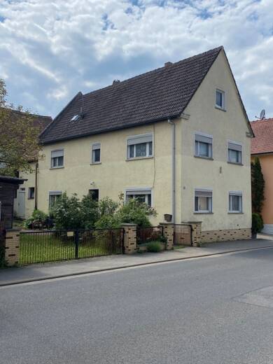 Einfamilienhaus zum Kauf 194.000 € 6 Zimmer 120 m² 663 m² Grundstück Frensdorf Frensdorf 96158