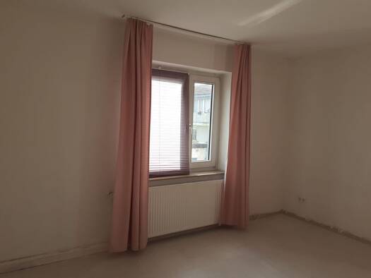 Wohnung zur Miete 580 € 2 Zimmer 60 m² Geschoss 1/2 frei ab sofort Manfort Leverkusen 51377