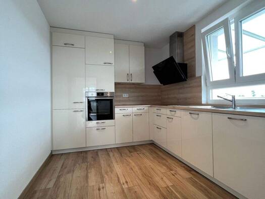 Wohnung zur Miete 1.600 € 3 Zimmer 104,9 m² 4. Geschoss frei ab 01.04.2026 Eschen Straße Waldshut Waldshut-Tiengen 79761