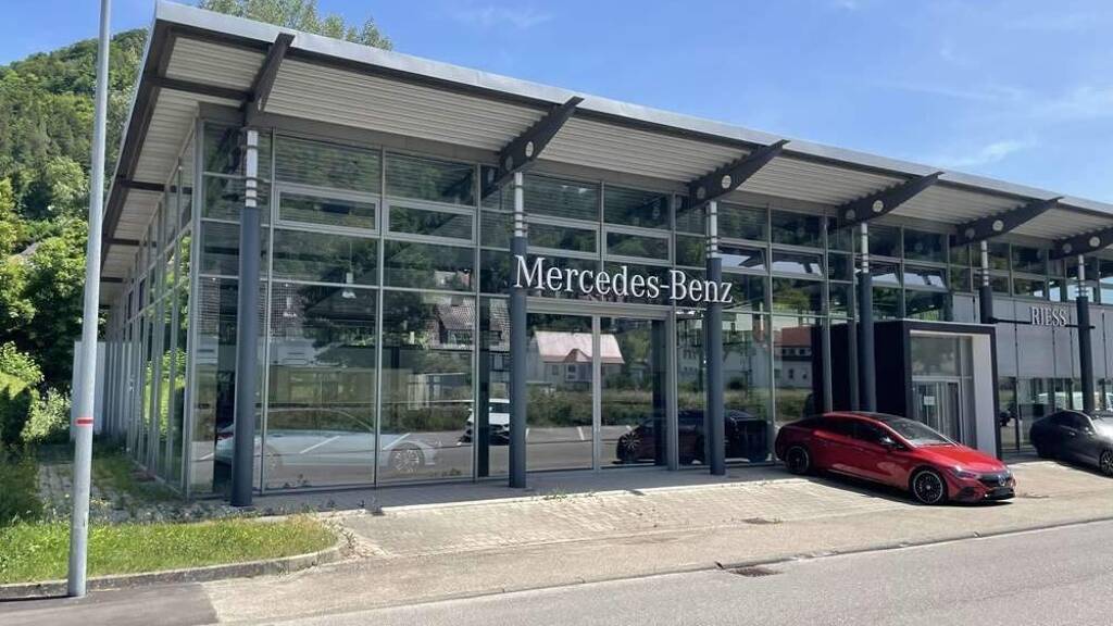 Büro zum Kauf 1.540.000 € 2.867 m² Bürofläche Aistaig Oberndorf am Neckar 78727