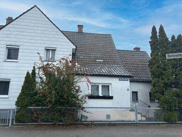 Doppelhaushälfte zum Kauf 250.000 € 4 Zimmer 109,1 m² Dingolfing 84130