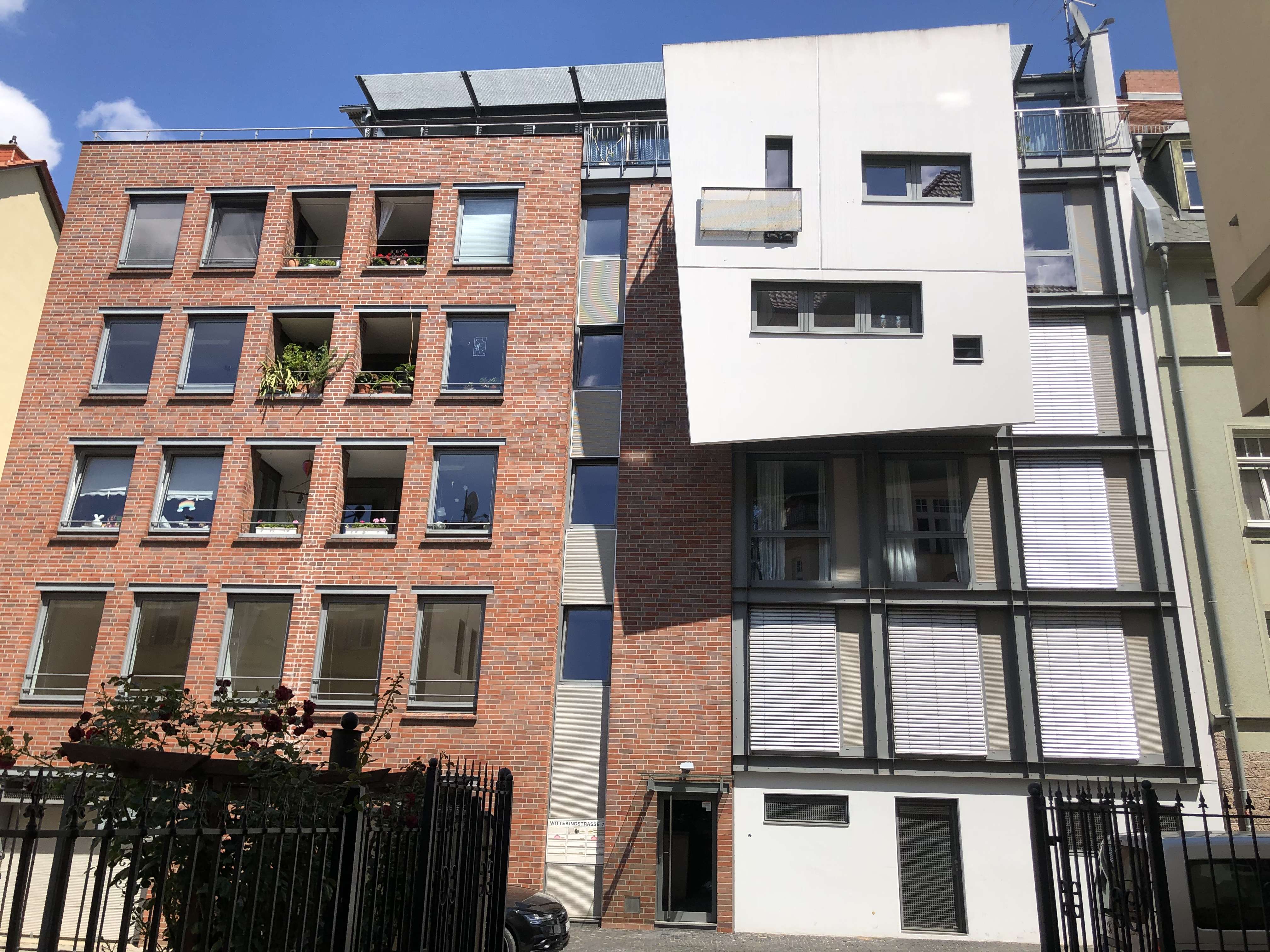 Apartment zur Miete 1.016 € 3 Zimmer 106,9 m²<br/>Wohnfläche 1.<br/>Geschoss ab sofort<br/>Verfügbarkeit Wittekindstraße 7 Giebichenstein Halle 06114