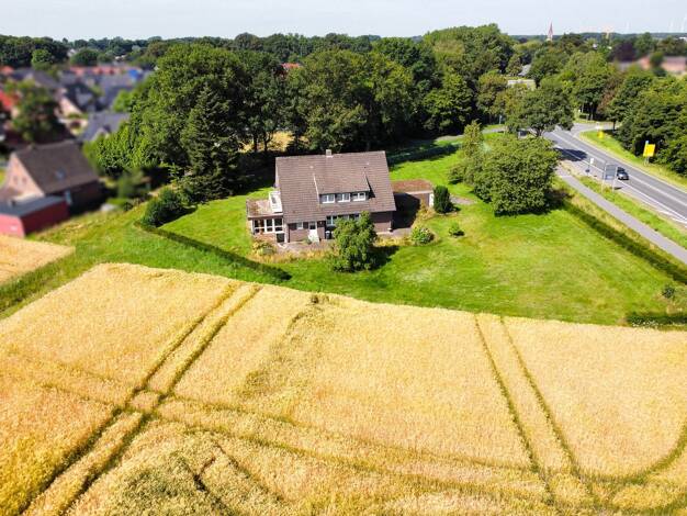 Einfamilienhaus zum Kauf 249.000 € 6 Zimmer 139 m² 10.042 m² Grundstück Hörstel Hörstel 48477