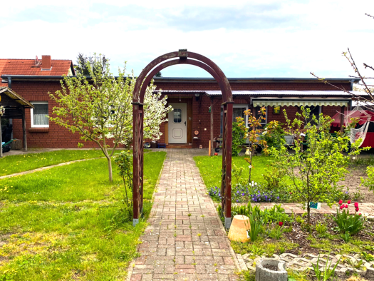 Einfamilienhaus zum Kauf 190.000 € 3 Zimmer 95 m² 555 m² Grundstück Wittenberge 19322