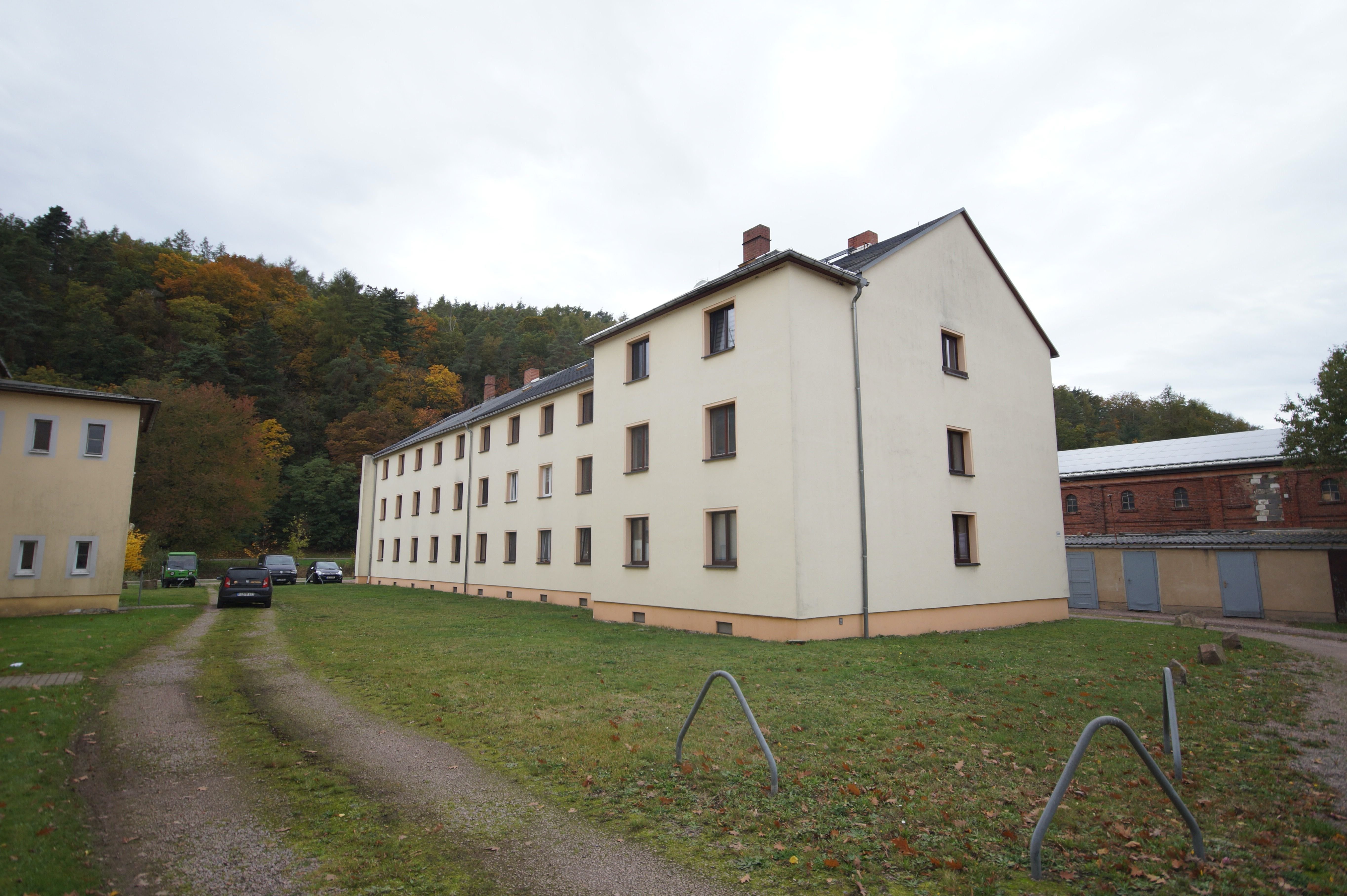 Mehrfamilienhaus zum Kauf 790.000 € 75 Zimmer 1.698 m²<br/>Wohnfläche 6.100 m²<br/>Grundstück Böhrigen Striegistal 09661