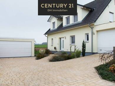 Einfamilienhaus zum Kauf 950.000 € 5 Zimmer 196 m² 697 m² Grundstück Oesdorf Heroldsbach 91336