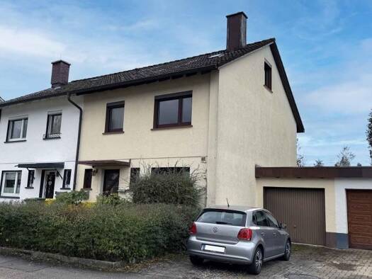Haus zum Kauf 345.000 € 5 Zimmer 121 m² 418 m² Grundstück frei ab sofort Villingen Villingen-Schwenningen 78052