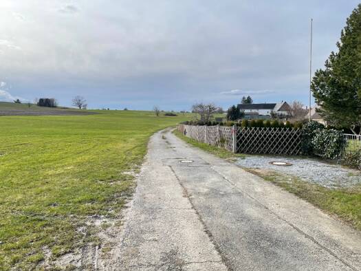 Grundstück zum Kauf 119.500 € 700 m² Grundstück Bretnig Bretnig-Hauswalde 01900