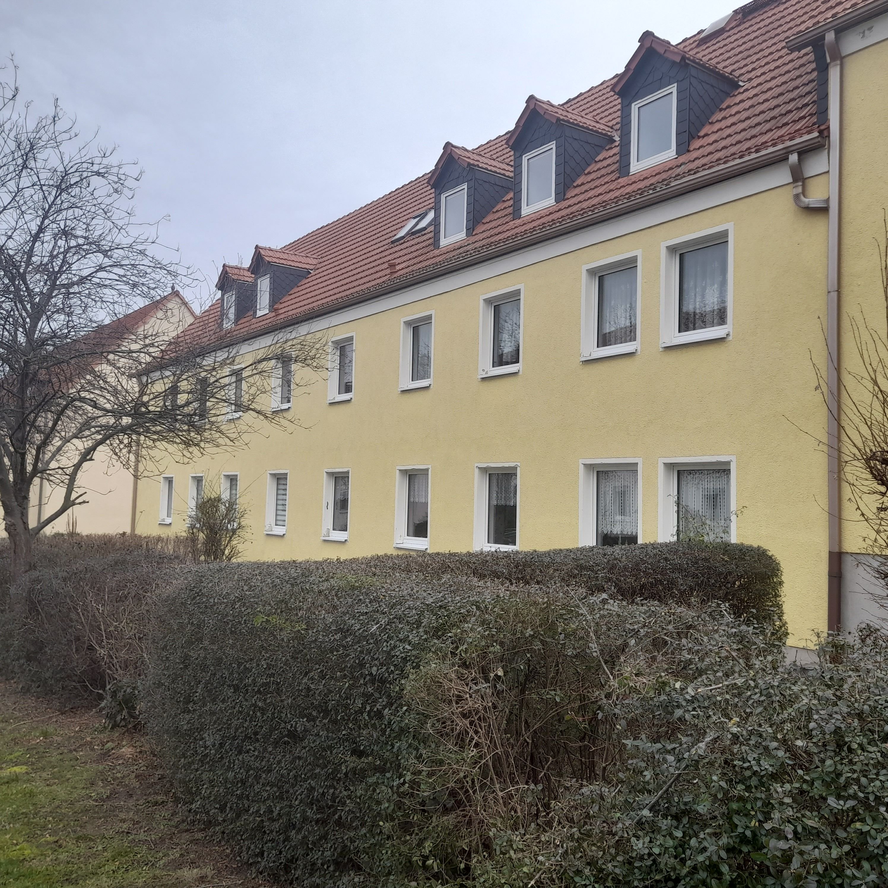 Wohnung zur Miete 295 € 2 Zimmer 56 m²<br/>Wohnfläche 2.<br/>Geschoss ab sofort<br/>Verfügbarkeit Weststraße 4 Tröglitz Elsteraue 06729