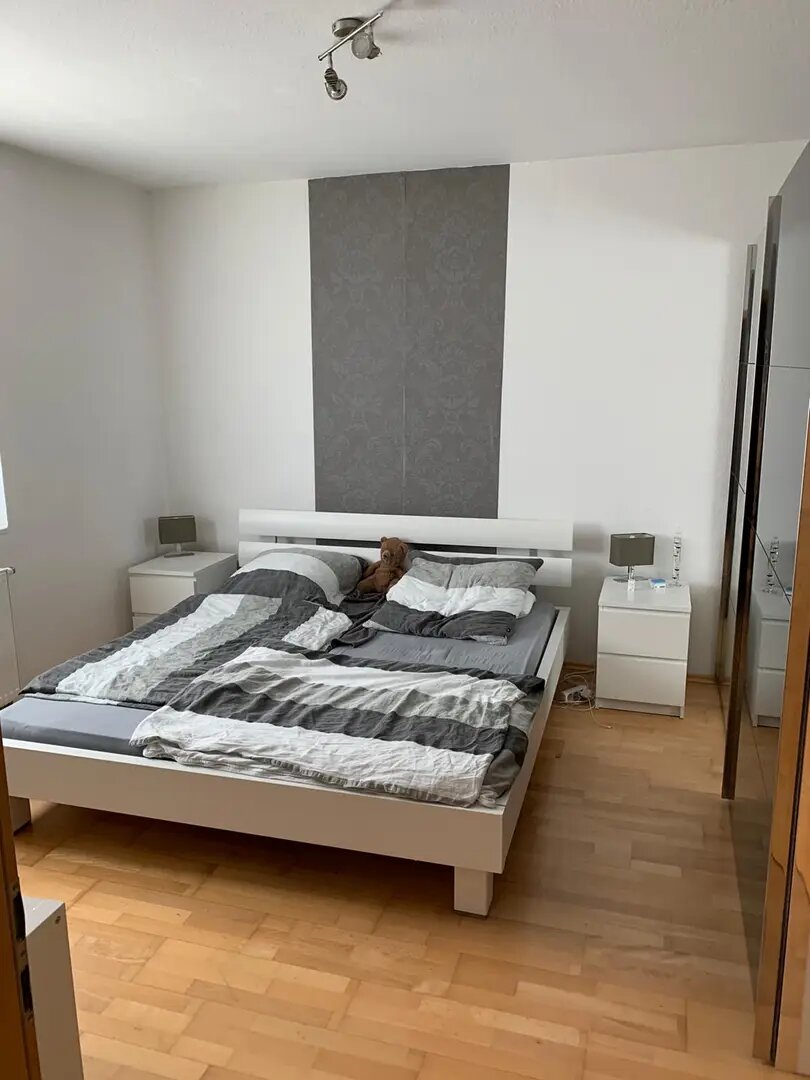 Wohnung zur Miete 700 € 2 Zimmer 86 m²<br/>Wohnfläche ab sofort<br/>Verfügbarkeit Kierberger Straße Vochem Brühl 50321