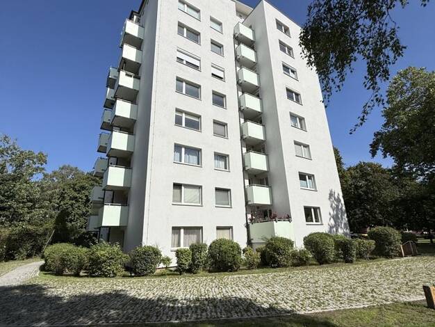 Wohnung zum Kauf 125.000 € 2 Zimmer 51,1 m² Haydnstraße 15 St. Lorenz Nord St. Lorenz-Nord 23556