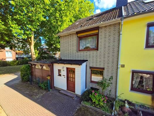 Reihenendhaus zum Kauf 329.000 € 4 Zimmer 93,4 m² 322 m² Grundstück frei ab sofort Wedel 22880