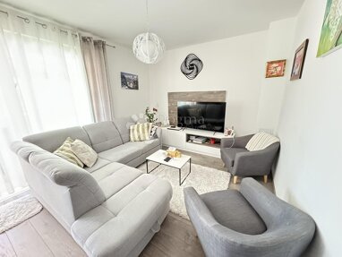 Wohnung zum Kauf 343.000 € 4 Zimmer 120 m² 2. Geschoss Cres center 51557