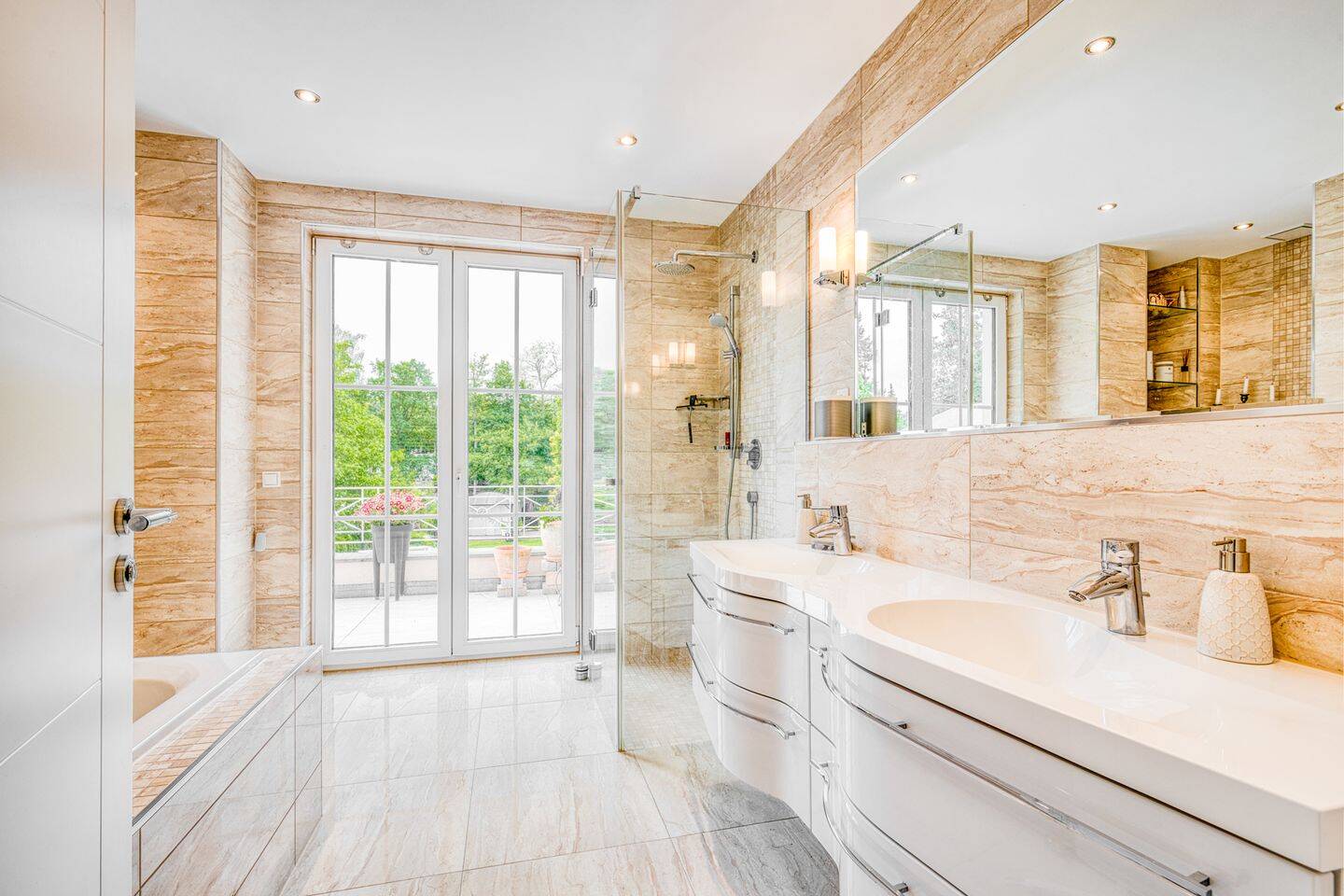 Property thumbnail 15