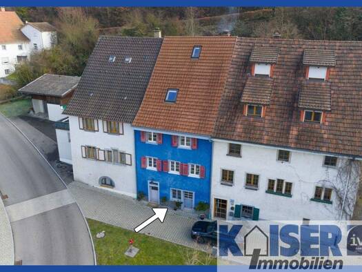 Reihenmittelhaus zum Kauf 280.000 € 5 Zimmer 90 m² 442 m² Grundstück Degernau Wutöschingen 79793