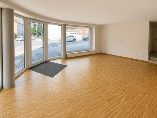 Verkaufsfläche zur Miete provisionsfrei 715 € 2 Zimmer 75,2 m² Verkaufsfläche Langensalzaer Straße 62 Gotha Gotha 99867