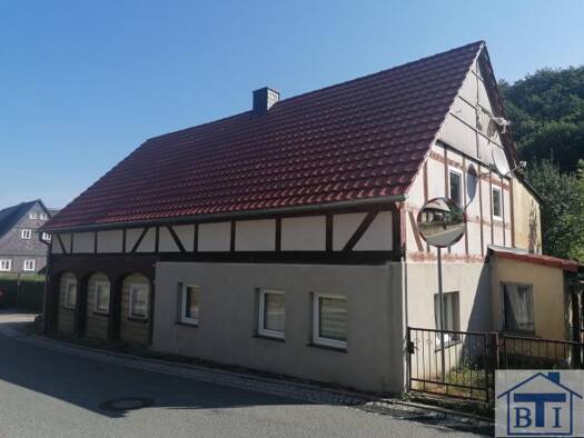 Einfamilienhaus zum Kauf provisionsfrei 29.999 € 4 Zimmer 120 m² 200 m² Grundstück frei ab sofort Hauptstraße 69 Waltersdorf 02799