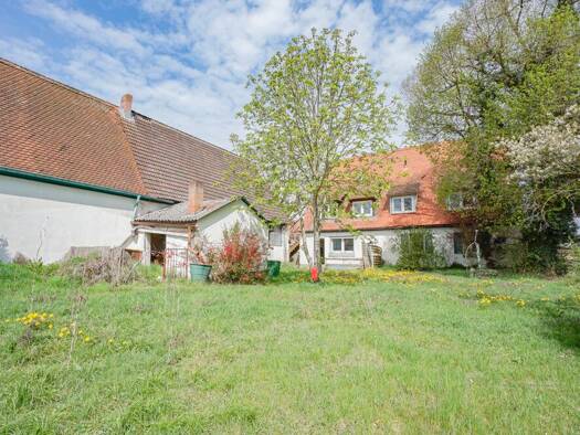Bauernhaus zum Kauf 7 Zimmer 203 m² 1.610 m² Grundstück Wassermungenau Abenberg 91183