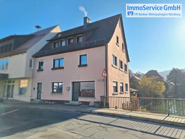 Haus zum Kauf 229.000 € 10 Zimmer 127,2 m² 102 m² Grundstück Velden 91235