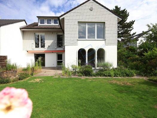 Einfamilienhaus zum Kauf 895.000 € 7 Zimmer 237,9 m² 704 m² Grundstück frei ab sofort Eberstadt Darmstadt 64297