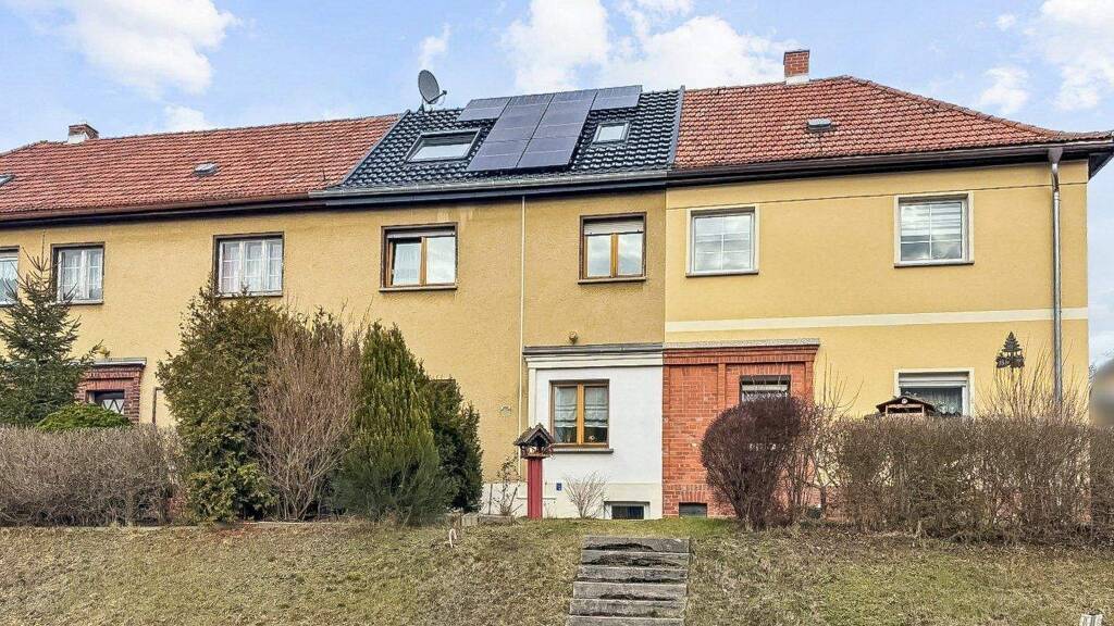 Reihenmittelhaus zum Kauf 180.000 € 4 Zimmer 120 m² 268 m² Grundstück Silberstraße Wilkau-Haßlau 08112