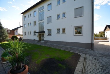 Wohnung zur Miete 700 € 2,5 Zimmer 70 m² 3. Geschoss frei ab sofort Feldkirchen Ingolstadt 85055