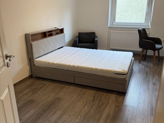 WG-Zimmer zur Miete 370 € 20 m² EG frei ab sofort Kitzingen 97318