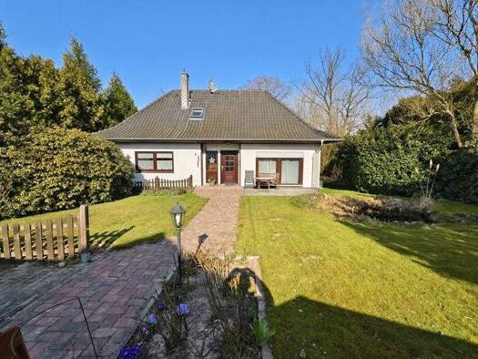 Einfamilienhaus zum Kauf 277.000 € 5 Zimmer 121 m² 1.041 m² Grundstück Altenhagen Celle 29223