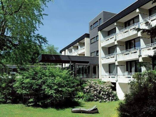 WG-Zimmer zum Kauf provisionsfrei 101.000 € 119,5 m² frei ab sofort Badstr.10 Bad Steben 95138