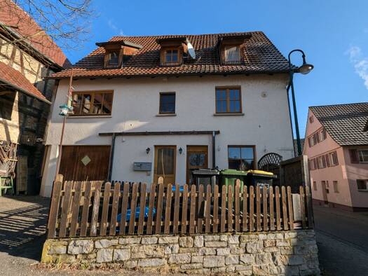 Mehrfamilienhaus zum Kauf 299.000 € 6 Zimmer 160 m² 161 m² Grundstück Großglattbach Mühlacker 75417