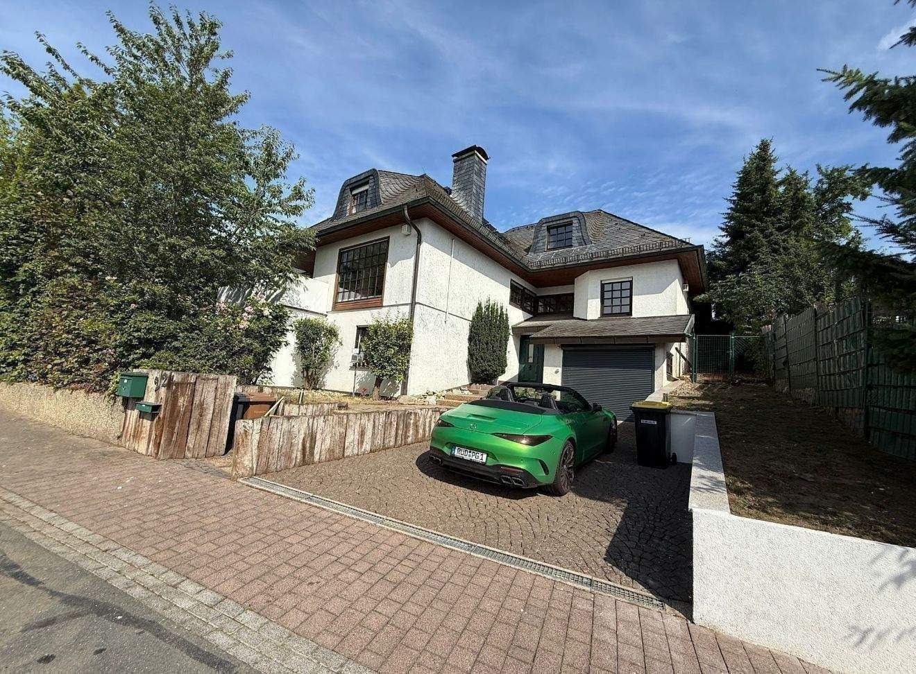 Immobilie in Aarbergen - Platz ohne Ende !!! echtes Unikat !!!!  in 65326 Aarbergen villenähnliche Wohnhaus  - Bild 0