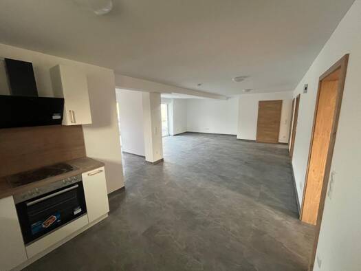 Wohnung zur Miete 1.110 € 3,5 Zimmer 110 m² Geschoss EG/3 frei ab sofort Tückelhäuser Straße 46 Ochsenfurt 97199